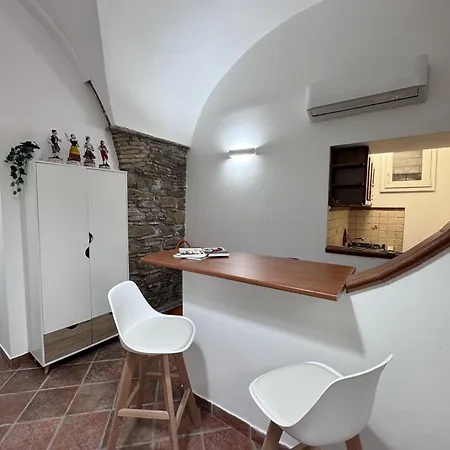 Casa Rosetta Al Centro Regalbuto